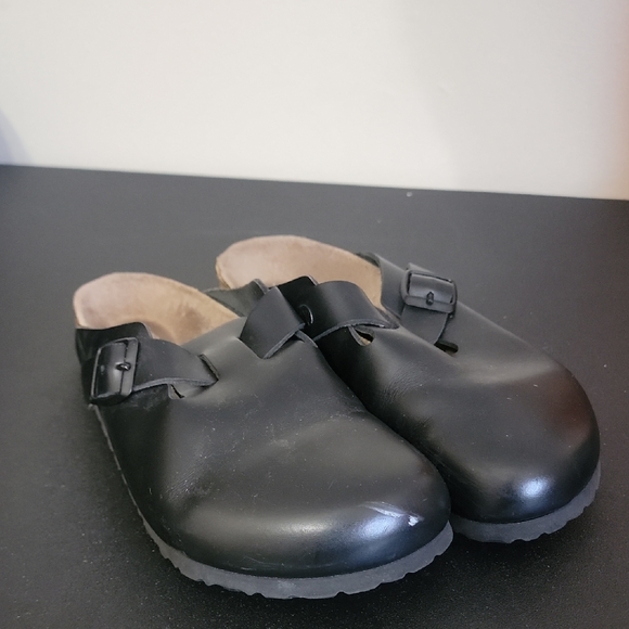 Birkenstock Shoes - Birkenstock Clogs - Black Size 38